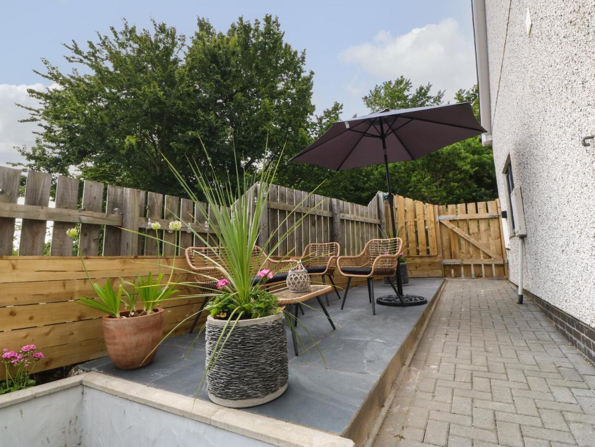 Ty Glan Y Mor - Pwllheli Villa Bagian luar foto